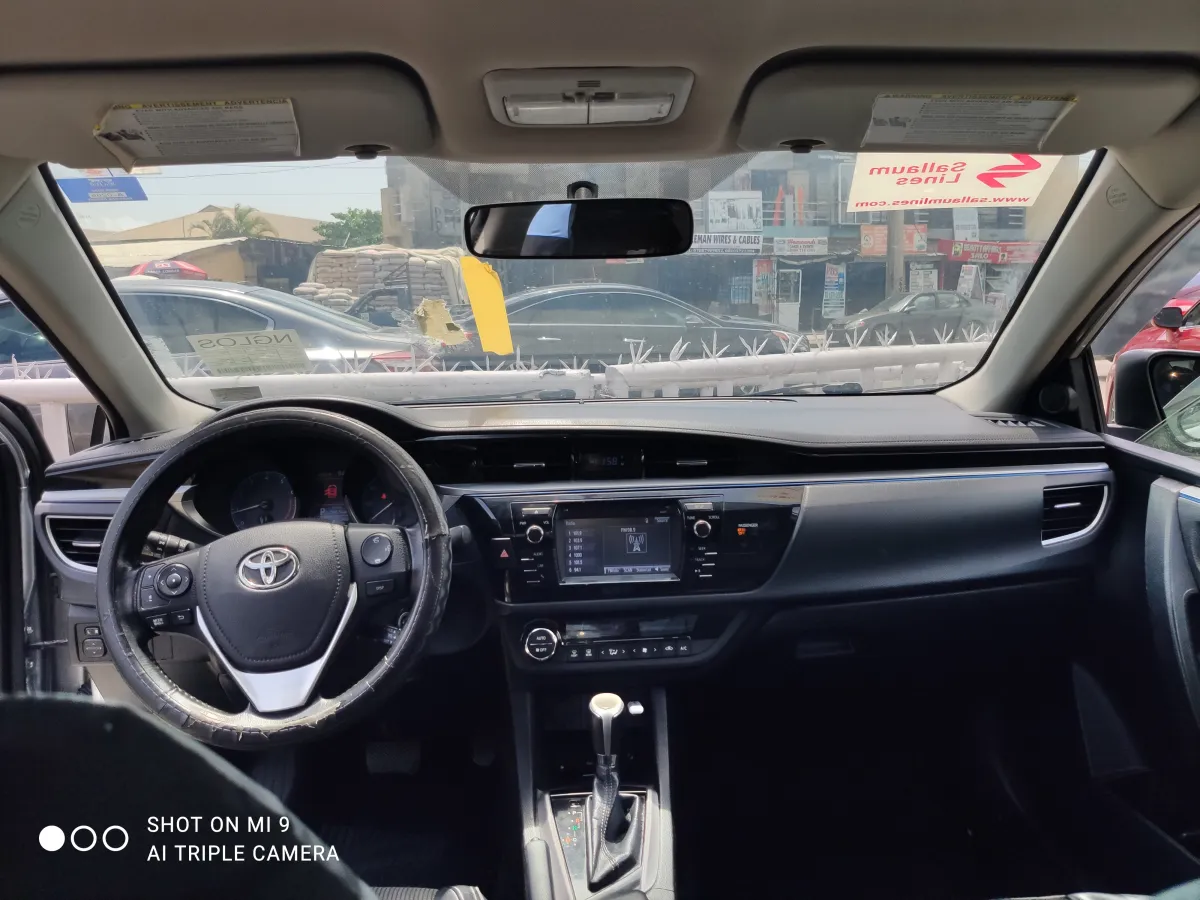 Corolla 2015 - Image 4
