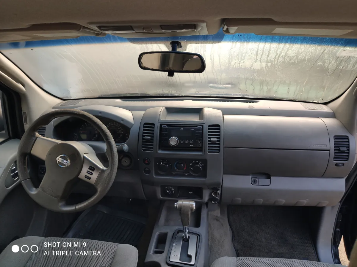 Nissan Frontier - Image 5