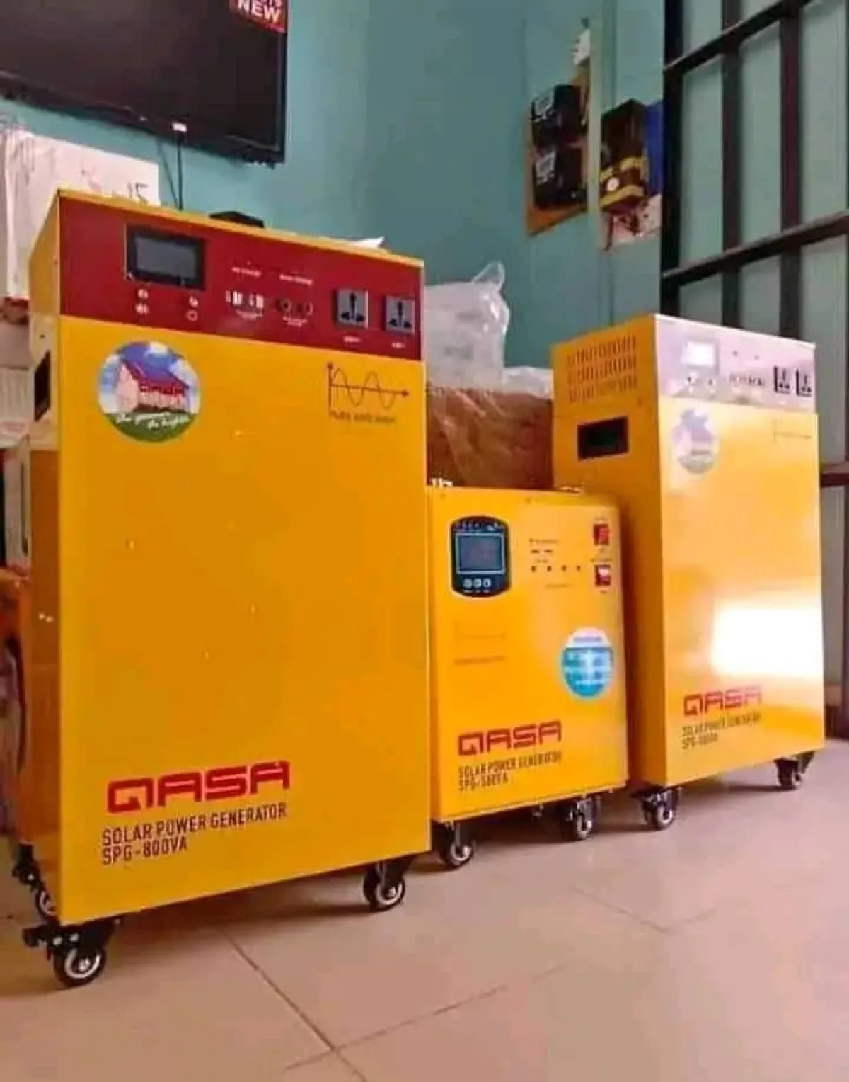 800WAATTS SPG SOLAR GENERATOR FOR SALE - Image 1
