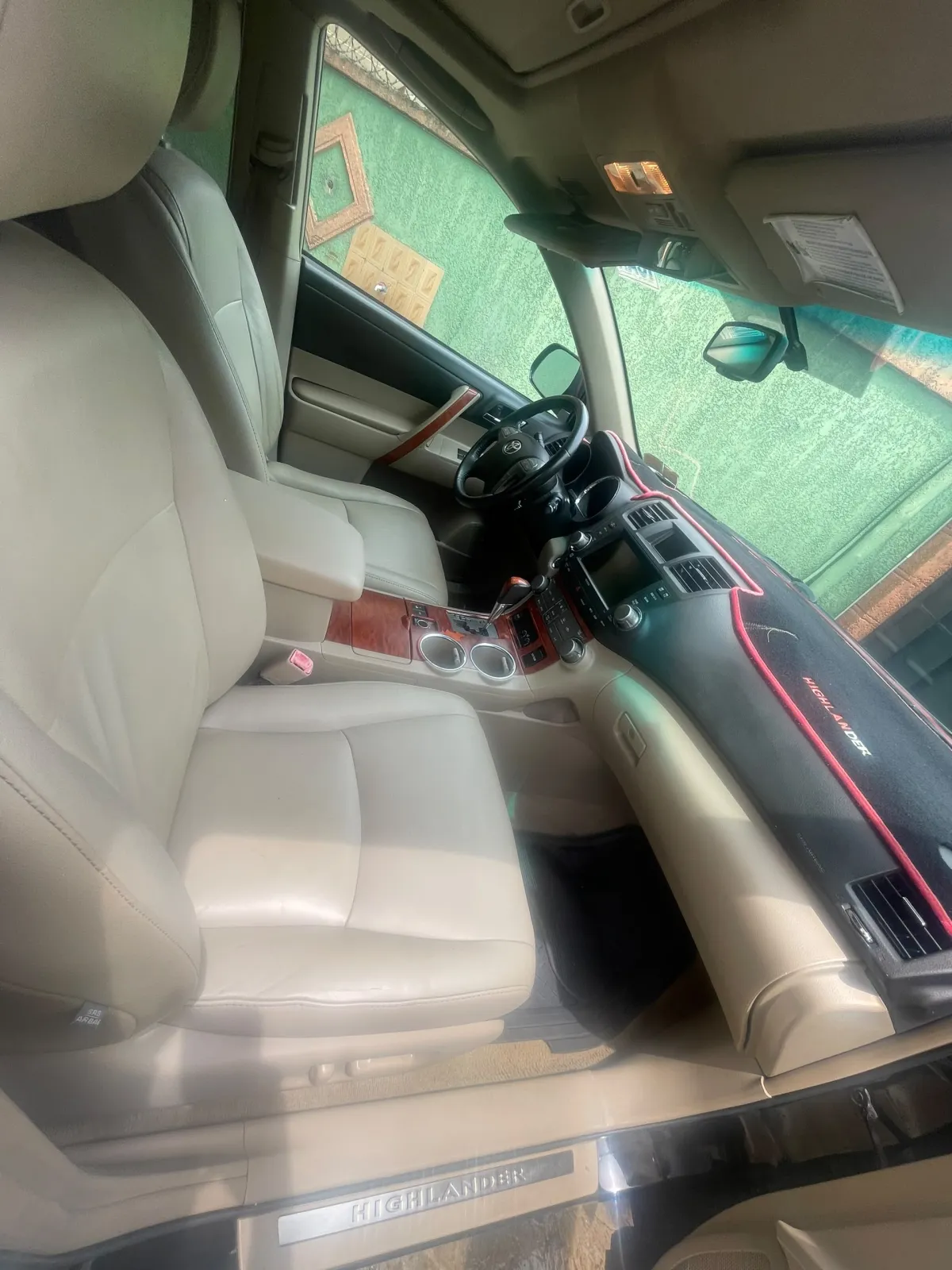 2010 Toyota Highlander Limited - Image 9