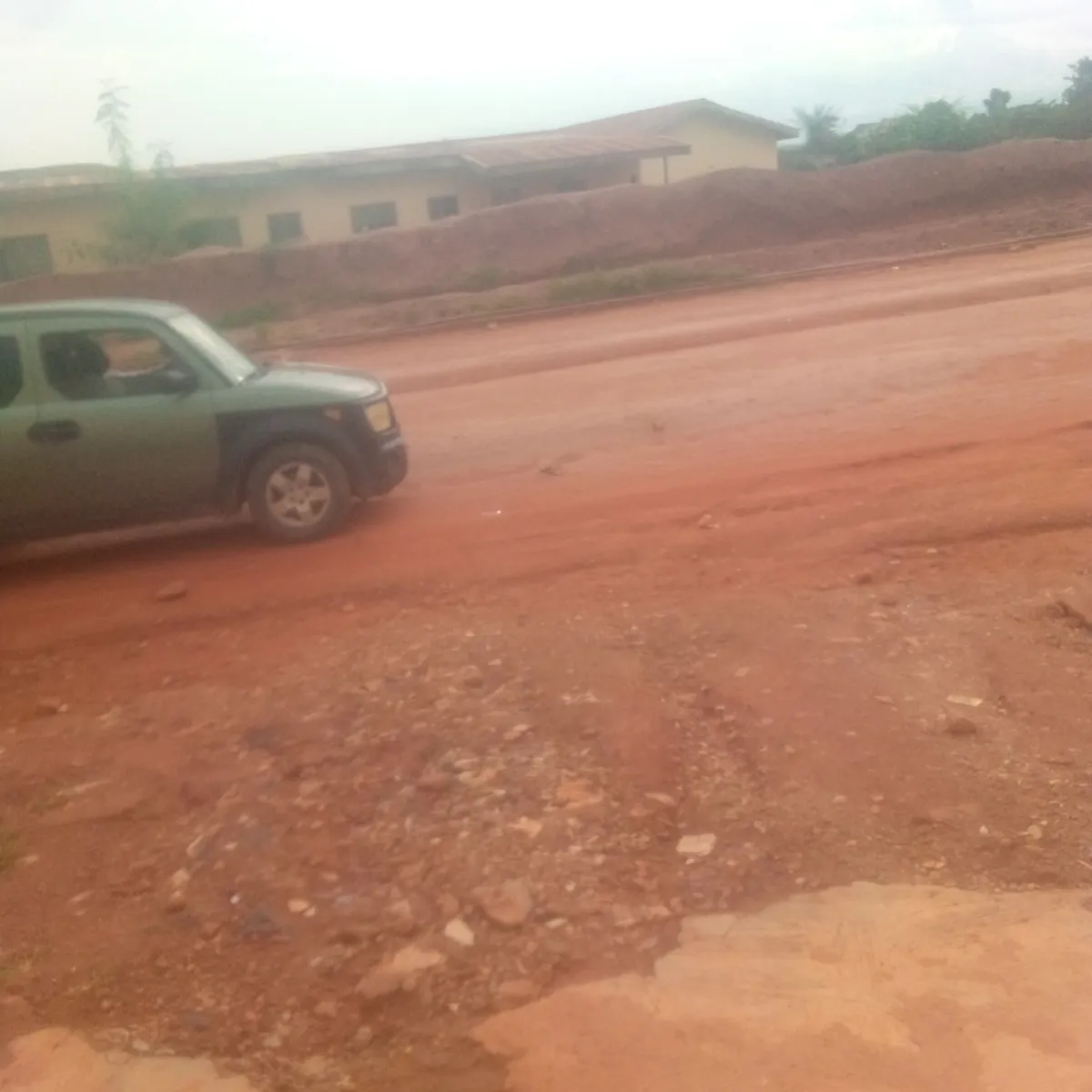 shop to let, at Ashipa, tipper garage road. off Akala express way - Image 4