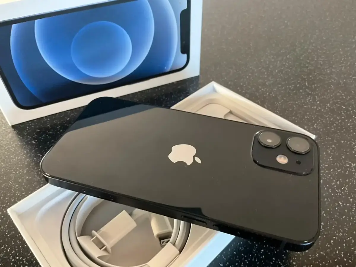 iPhone 12 Mini 64GB, Top Condition - Image 3