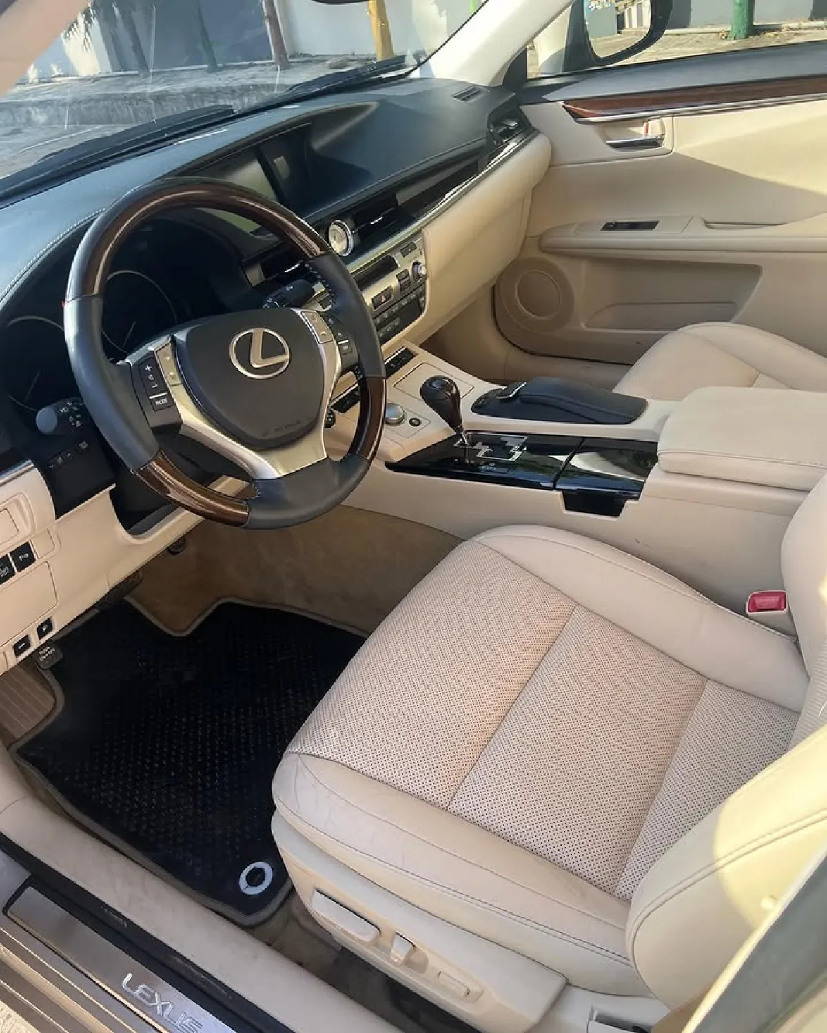 Gold Lexus Es 350 for sale - Image 7