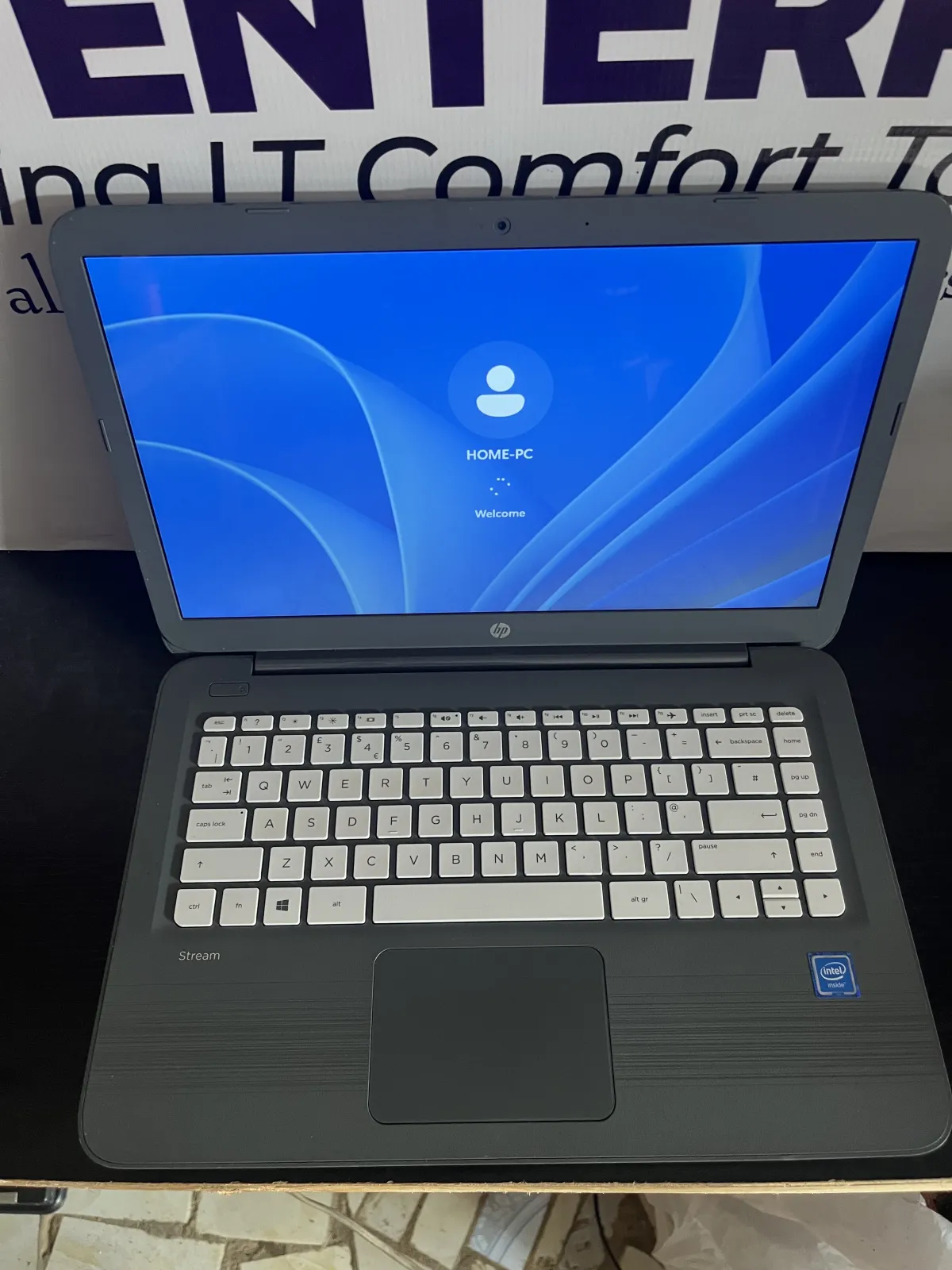 HP Stream 14 Laptop - Image 1