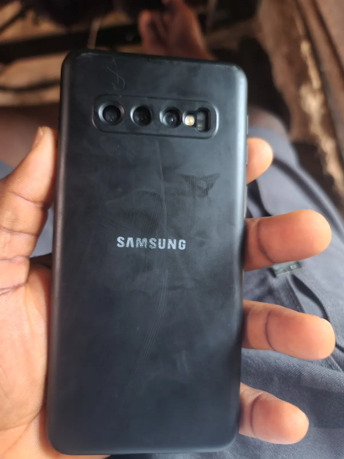 Samsung S10 124gig 5G - Image 2