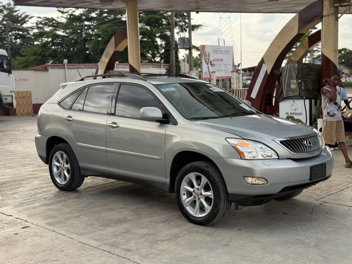 Foreign Used Lexus RX350 2009 Full Option - Image 2