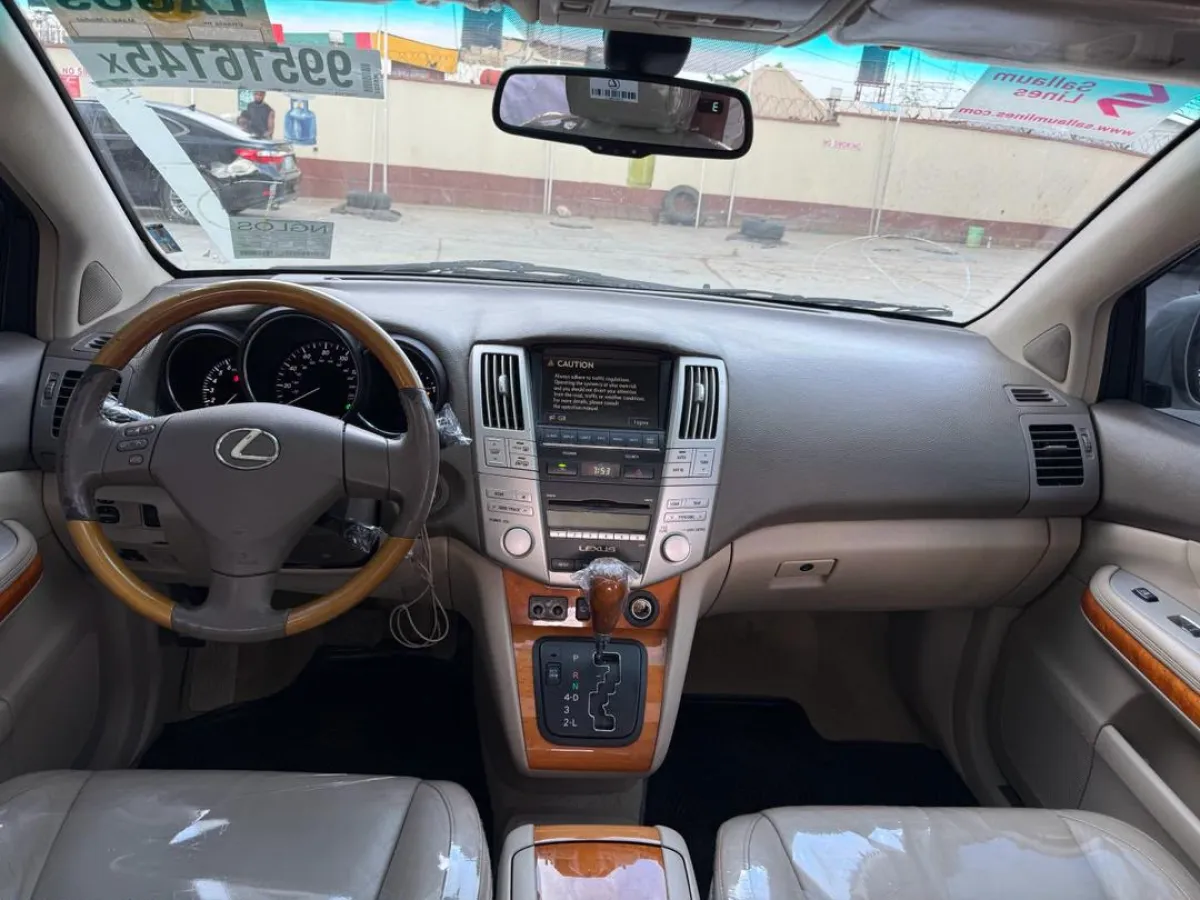 Foreign Used Lexus RX350 2009 Full Option - Image 3