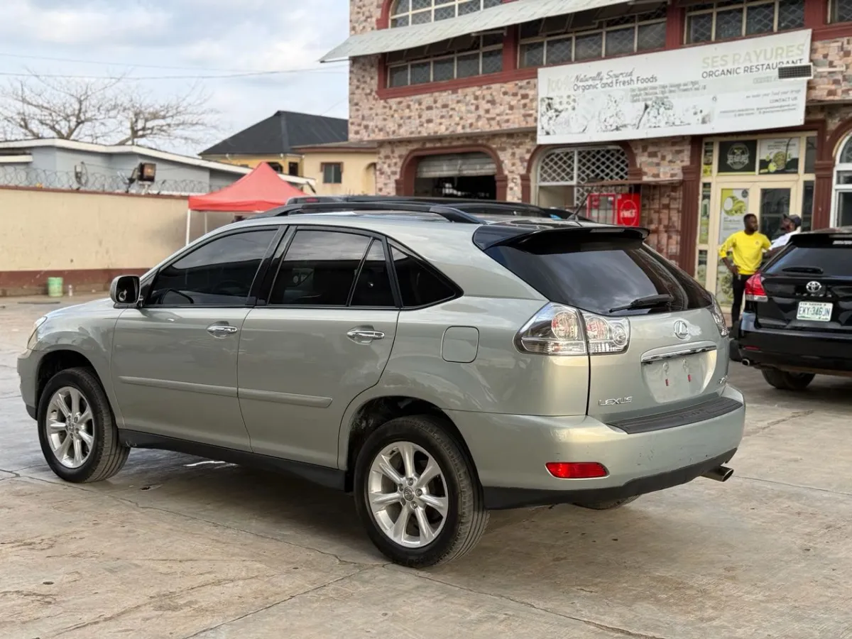Foreign Used Lexus RX350 2009 Full Option - Image 6