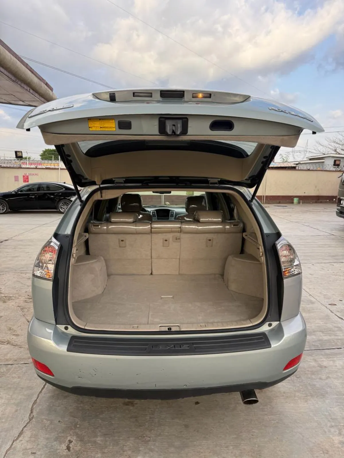 Foreign Used Lexus RX350 2009 Full Option - Image 8