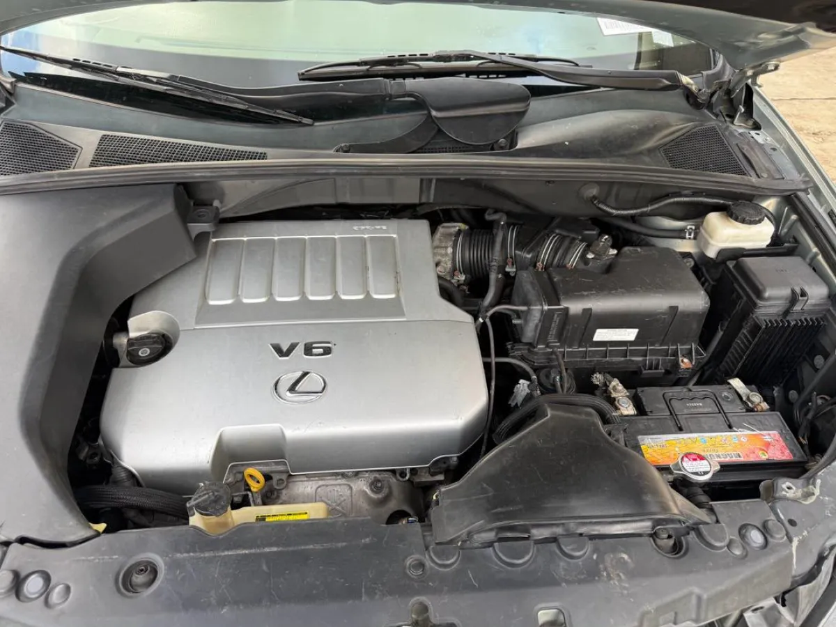 Foreign Used Lexus RX350 2009 Full Option - Image 9
