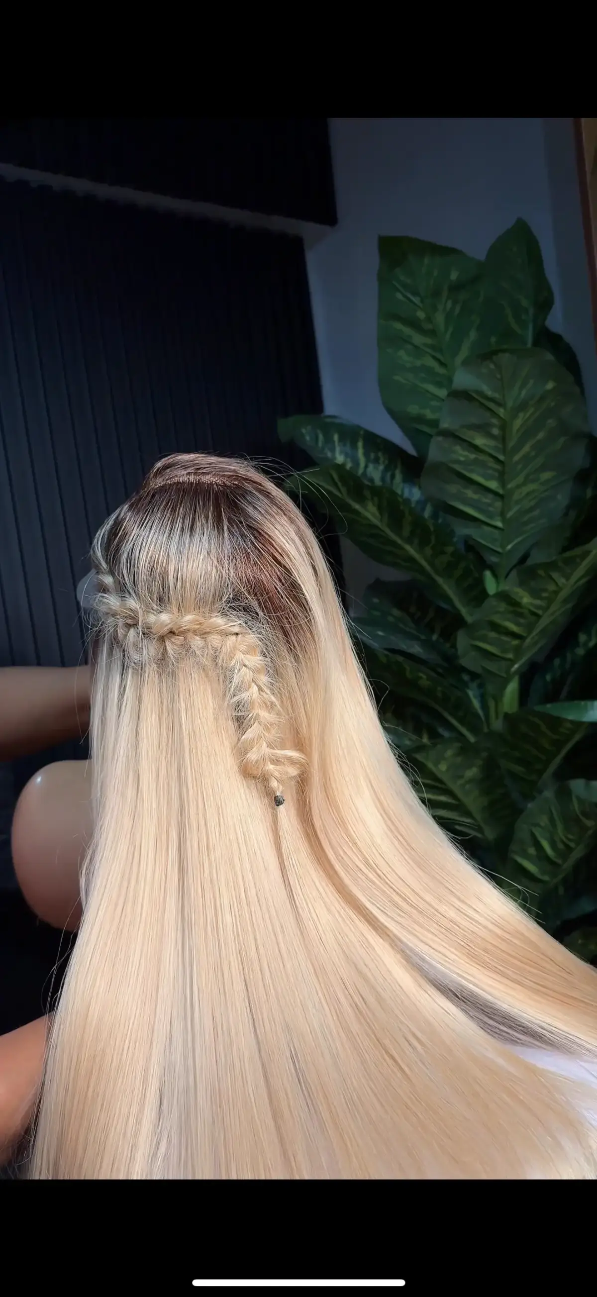 Full frontal Blonde silky straight wig - Image 2