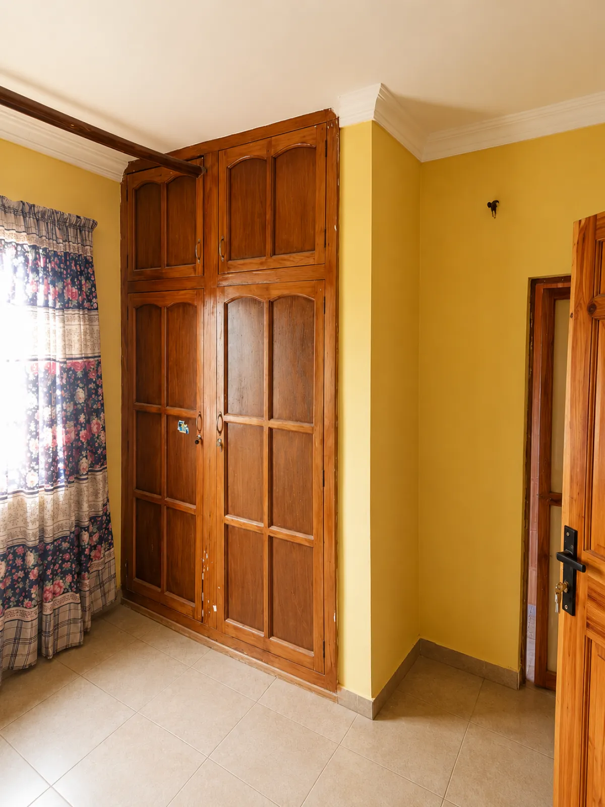 PROPERTY FOR SALE - Image 8