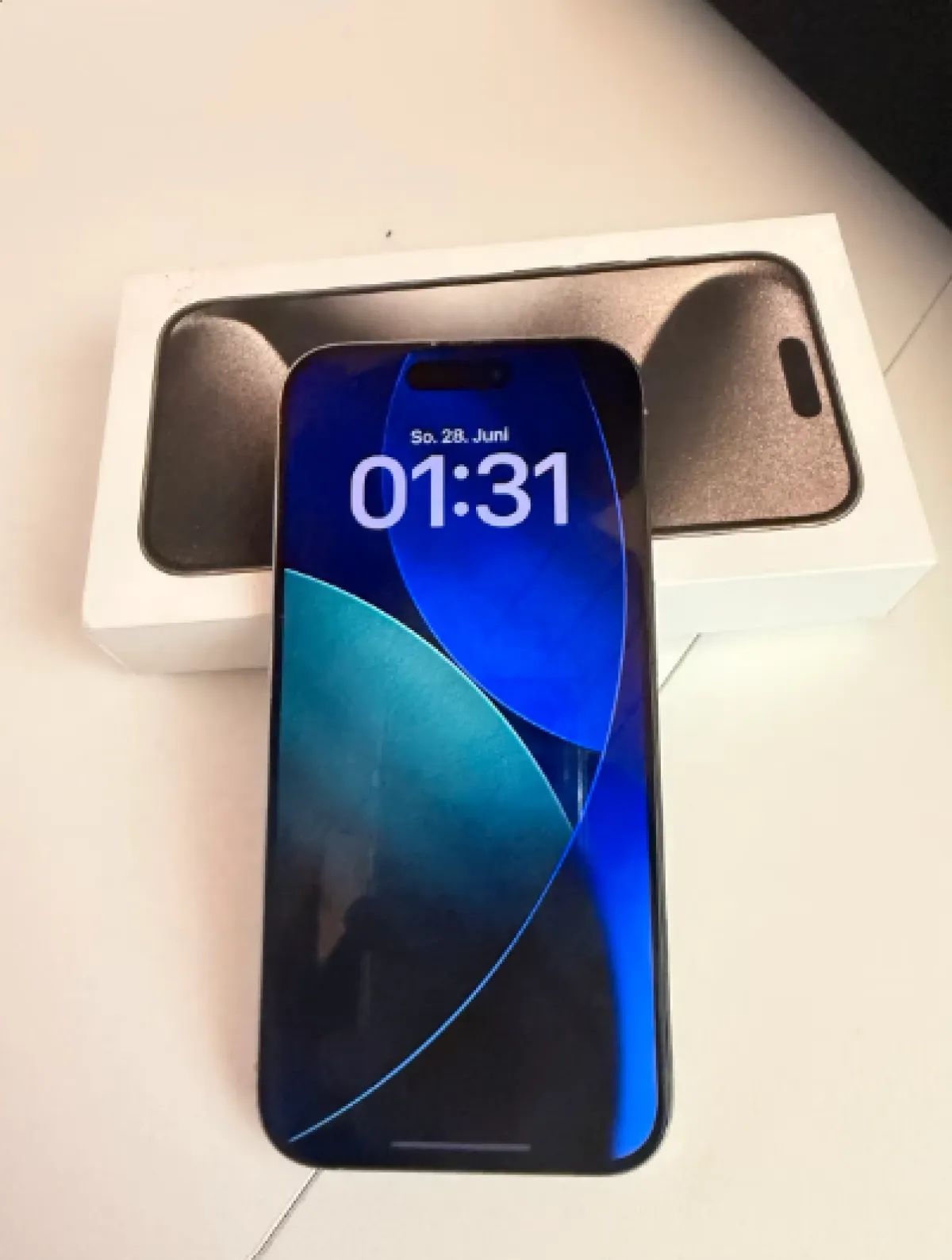 iPhone 15 Pro 128GB - Image 3