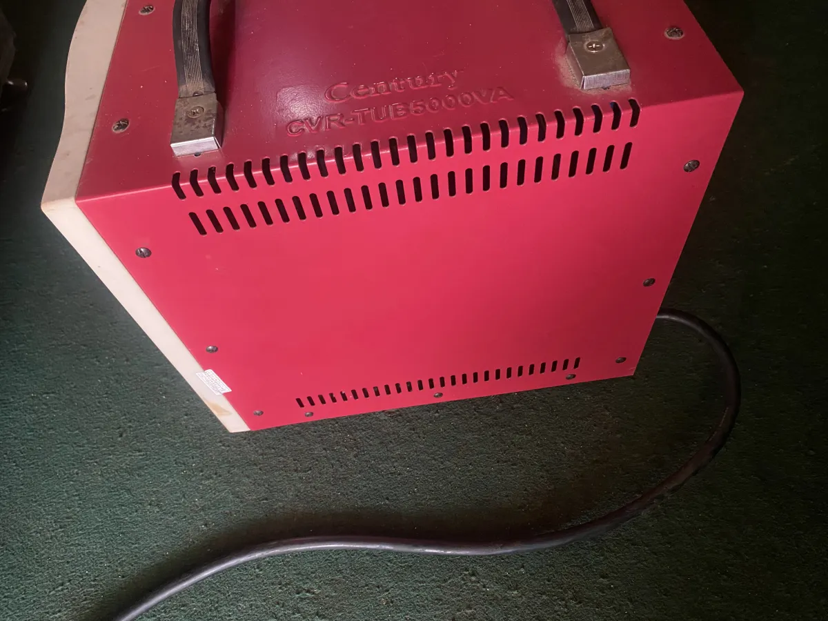 Century Voltage stabilizer - Image 3