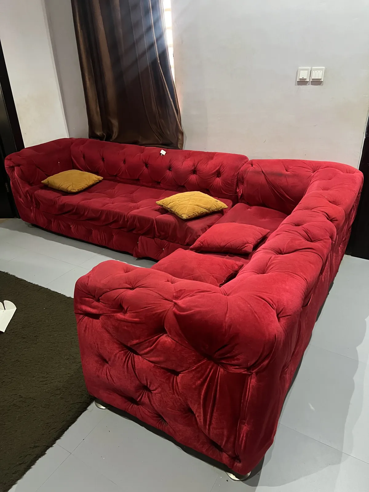 Luxury Red Velvet L-Shaped Chesterfield Sofa Fairly Used. - Image 1