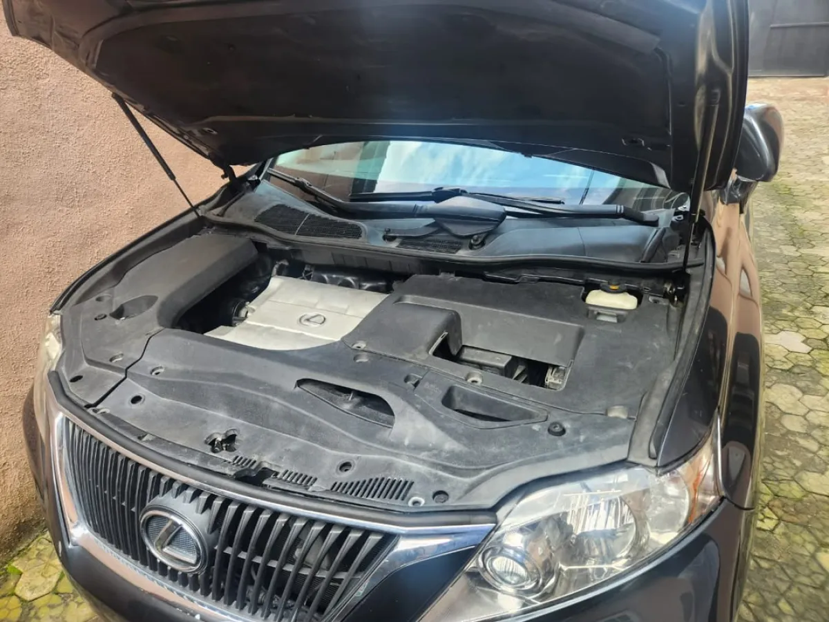 Foreign Used Lexus RX350 2010 Full Option - Image 5