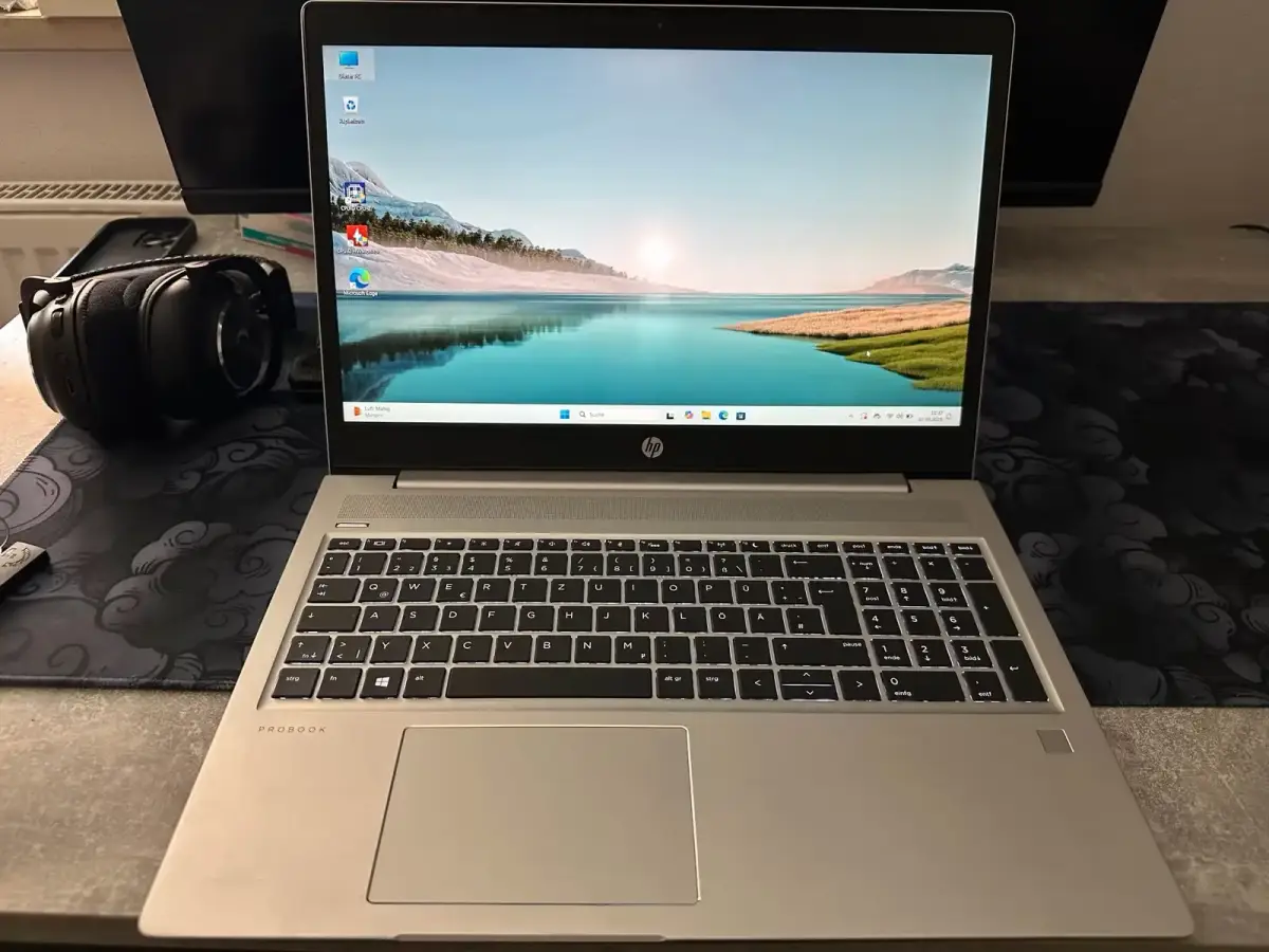 HP ProBook 455R G6 Ryzen 5 Vega Graphics 15.6 Inch - Image 1