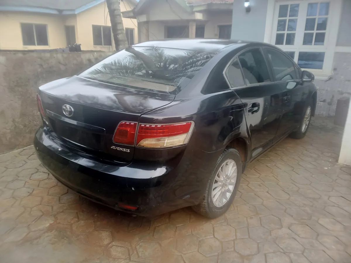 Toyota Avensis 014 - Image 2