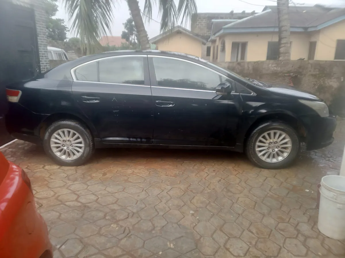 Toyota Avensis 014 - Image 3