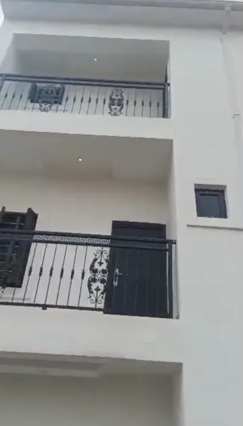 Fully furnished 5bedroom duplex