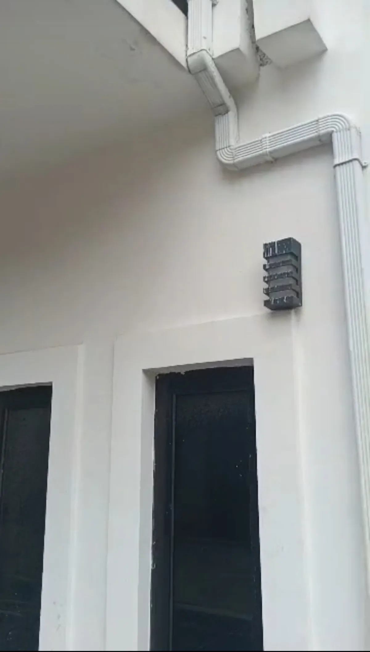 Fully furnished 5bedroom duplex - Image 5