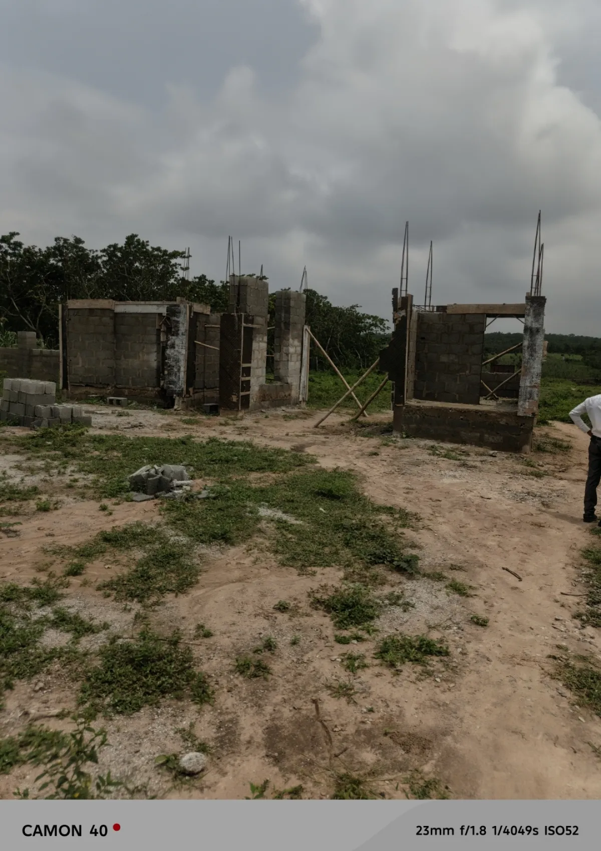 Estate land in karsana - Image 6