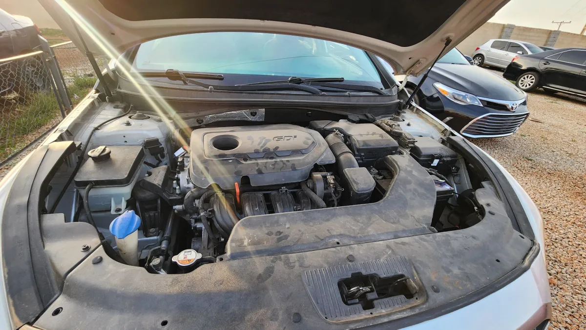 Hyundai sonata 2016 for sale - Image 4
