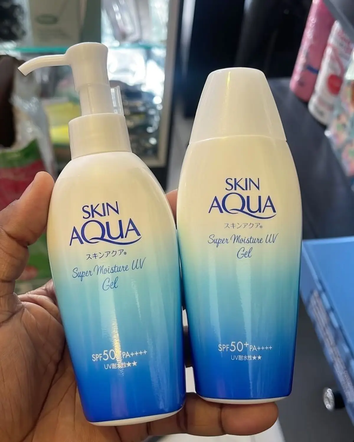 Skin Aqua Super Moisture UV Gel spf 50 - Image 1