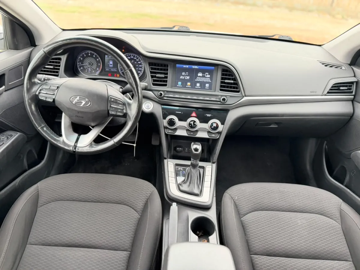 Hyundai Elantra 2019 Direct Belgium - Image 4