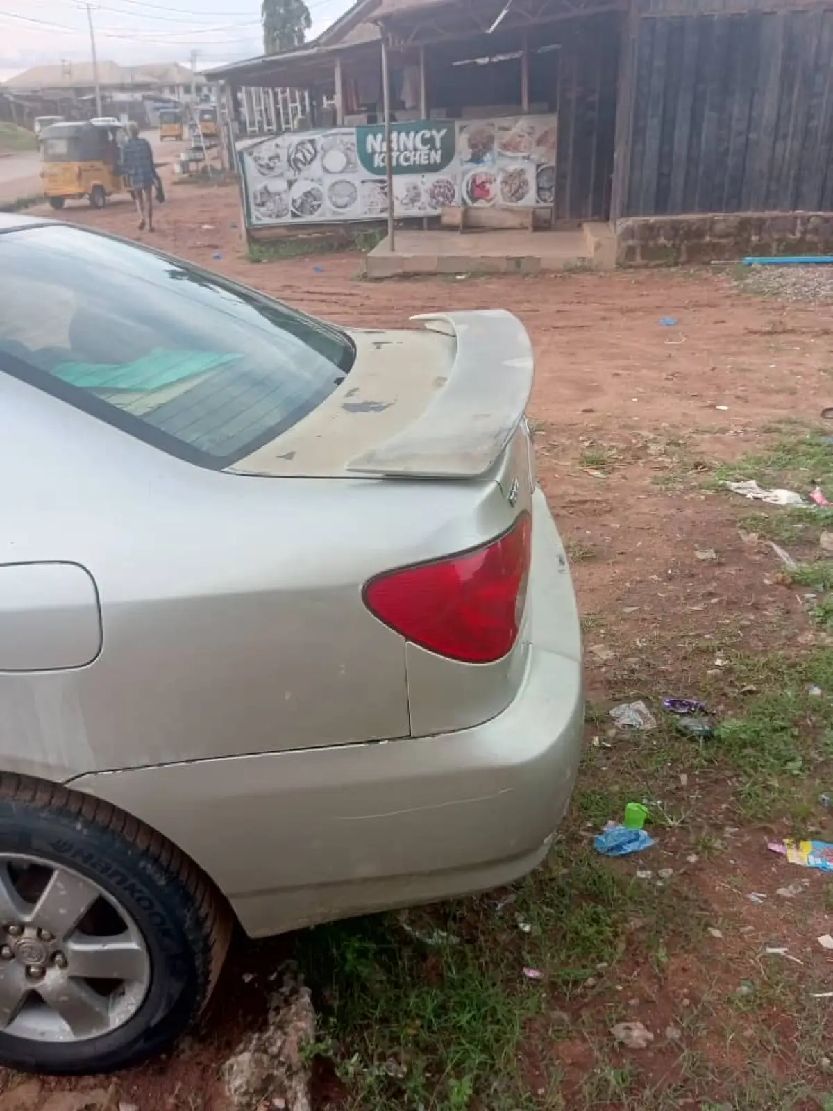 Toyota Corolla S - Image 4