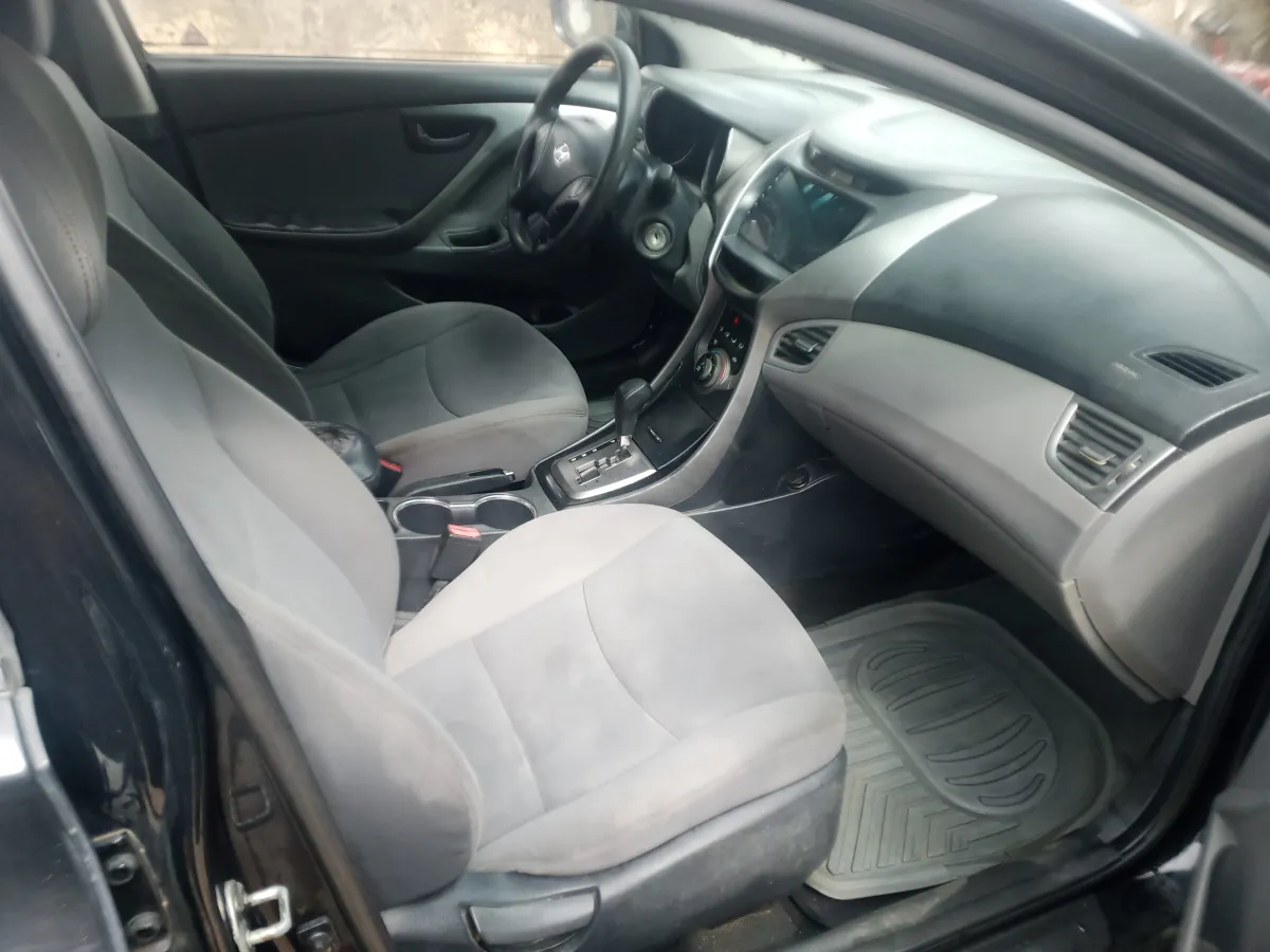 Hyundai Elantra model 014 - Image 6