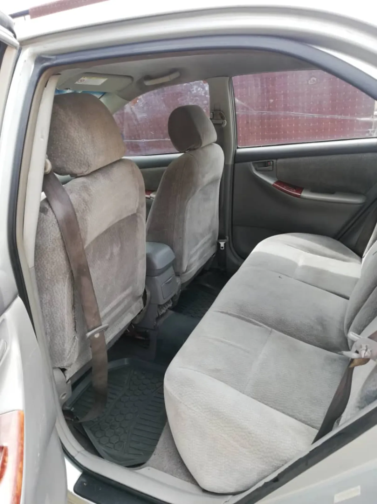 Toyota Corolla (9th Generation) - Image 4