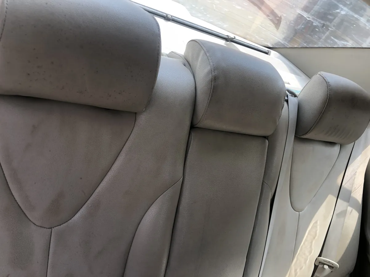 TOYOTA CAMRY XLE 4DR SALON 2. 4ltr 4cylinder 4A SILVER - Image 3