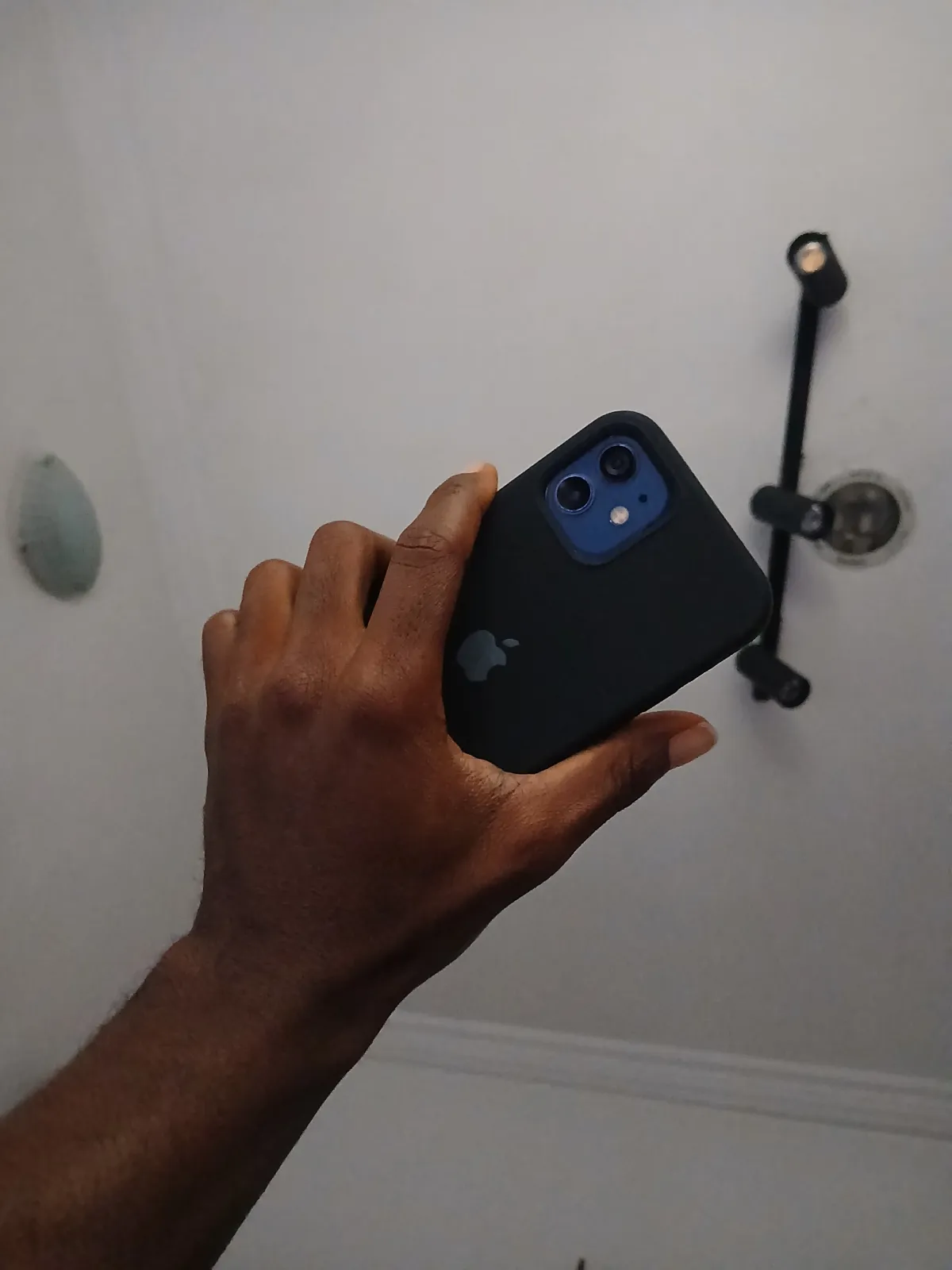 iphone 12 - Image 5