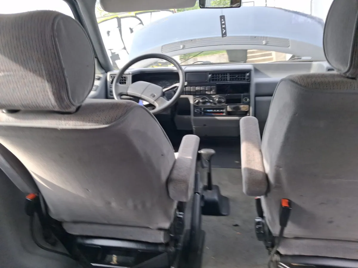 Tokobu T4 bus for sale - Image 4