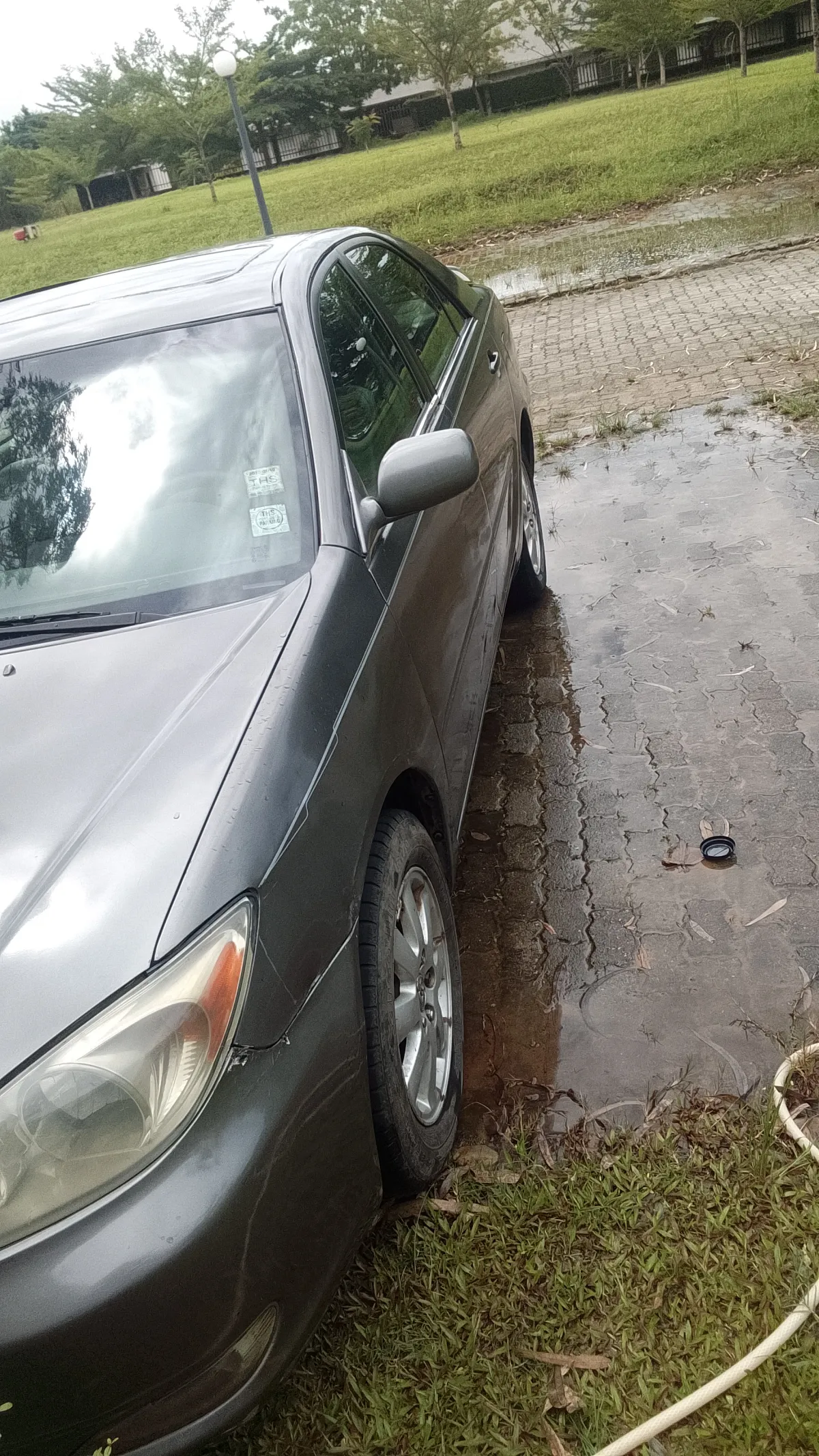 Toyota Camry XLE Big Daddy - Image 3