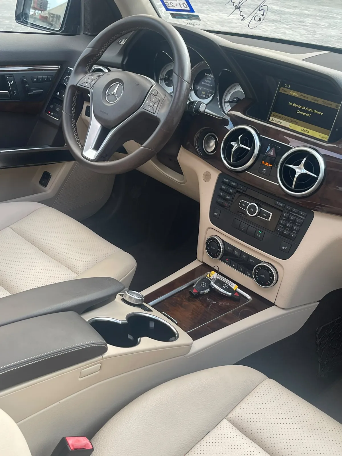 Foreign Used Mercedes Benz GLK350 2015 4Matic Full Option - Image 4