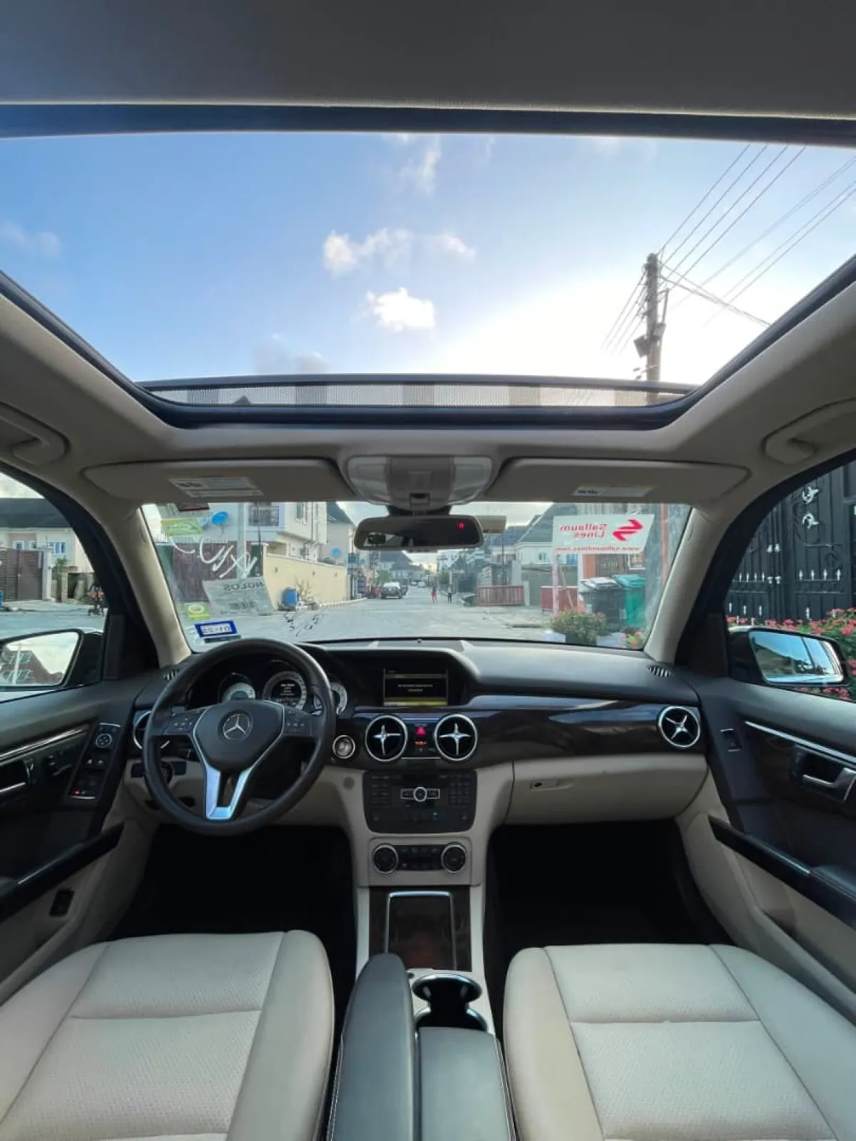 Foreign Used Mercedes Benz GLK350 2015 4Matic Full Option - Image 5