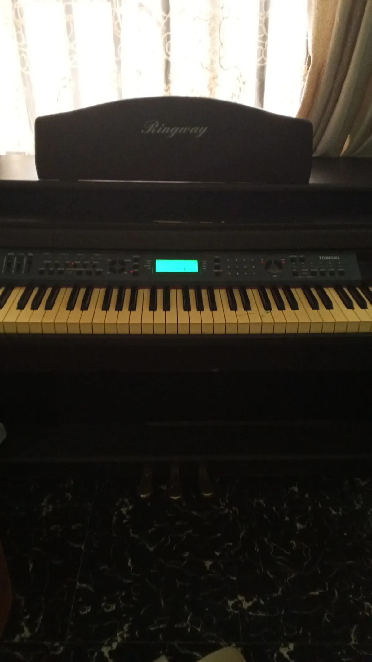 Digital piano - Image 3
