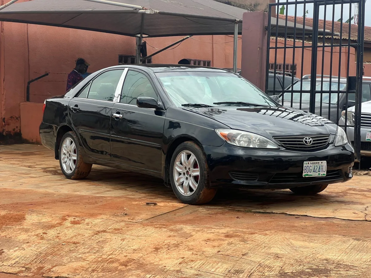 Toyota Camry Big daddy - Image 8
