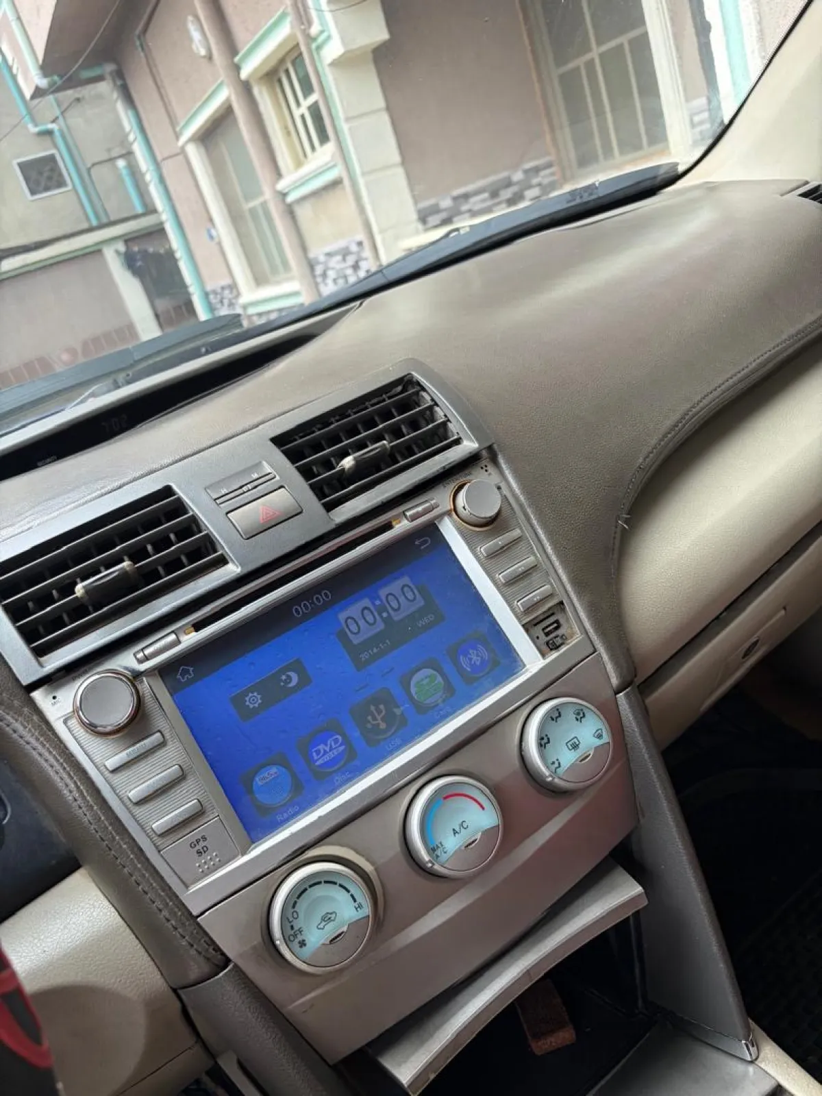 Buy-and-Drive 2008 Toyota Camry (Nigerian Used) - Image 2