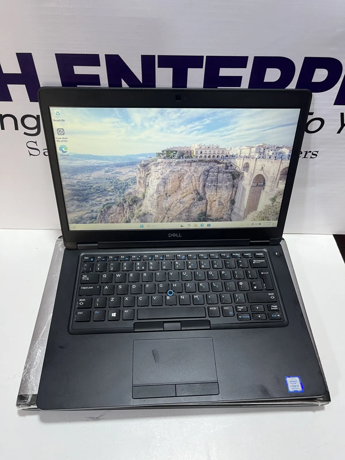 DELL LATITUDE 5490 - Image 3
