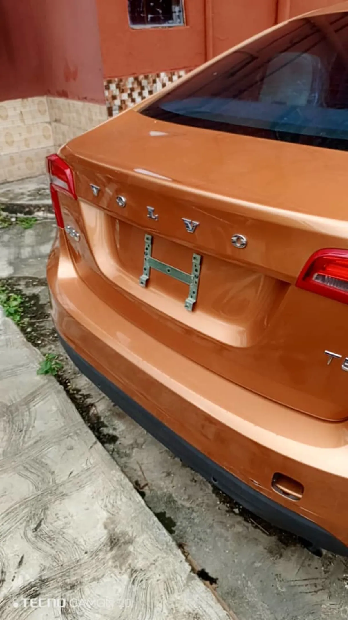 Volvo S60 - Image 2