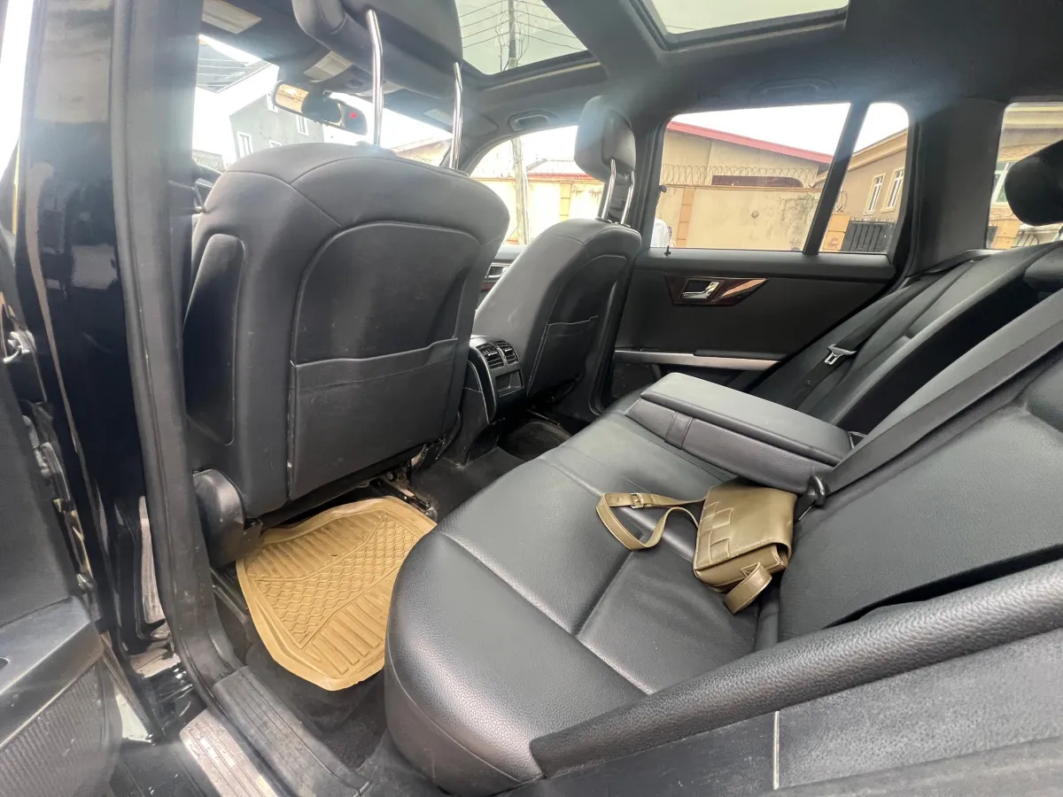 Mercedes Benz GLK 350 - Image 8