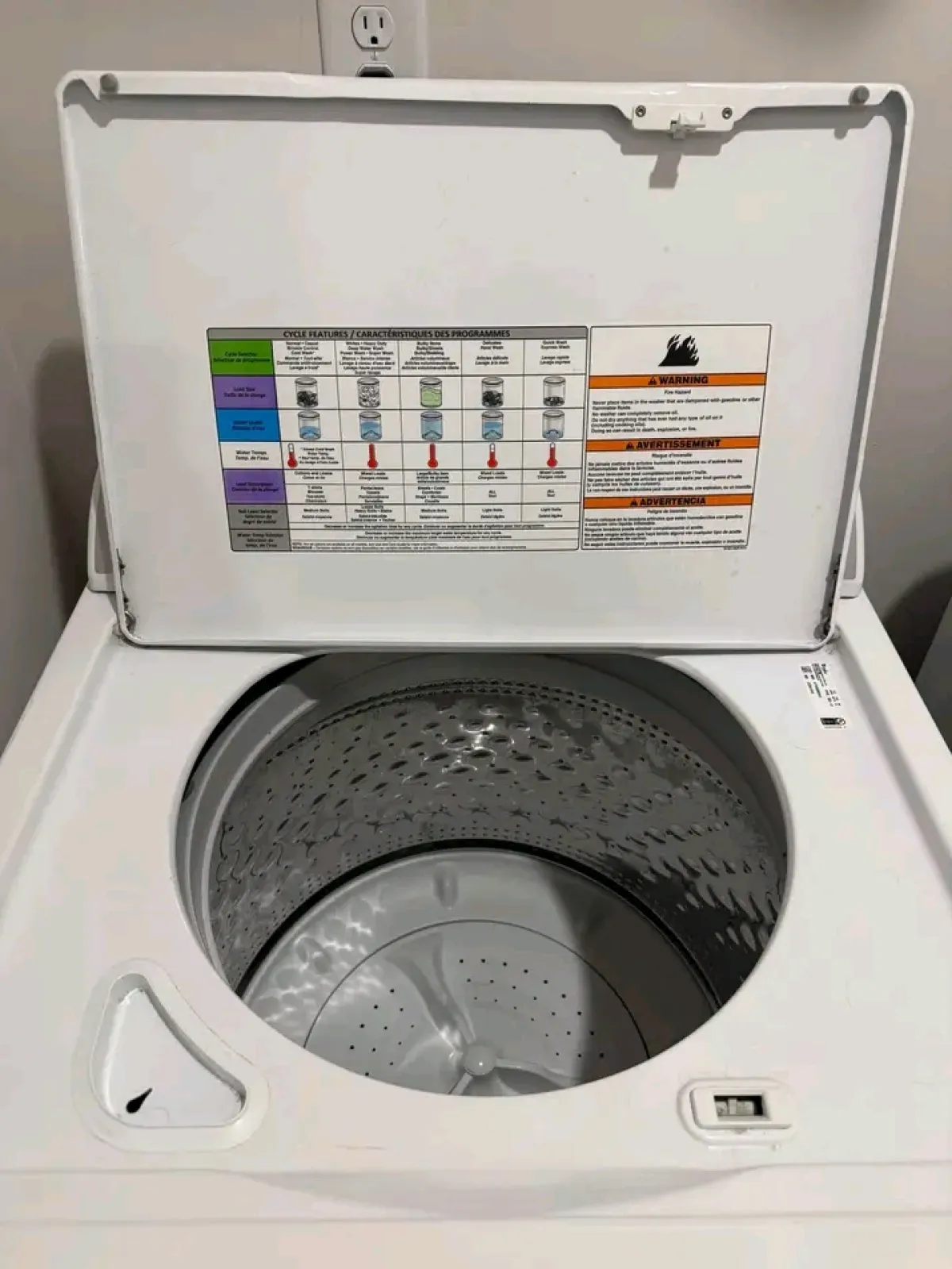 Clean neat Washing machine for sale - Image 2