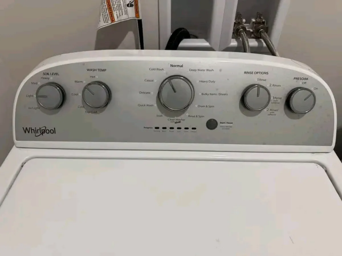 Clean neat Washing machine for sale - Image 4