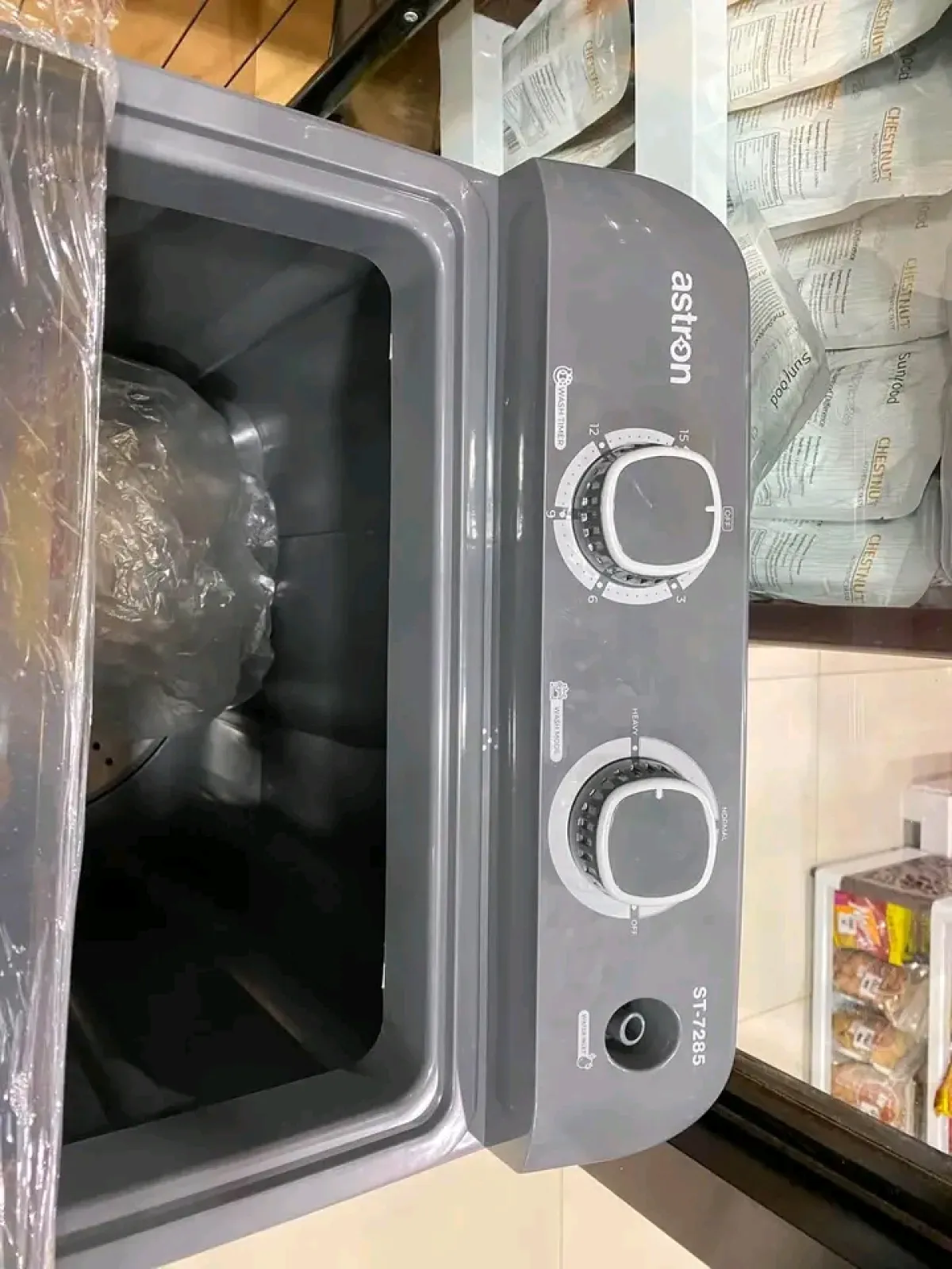 Neat uk use 7kg washing machine - Image 3