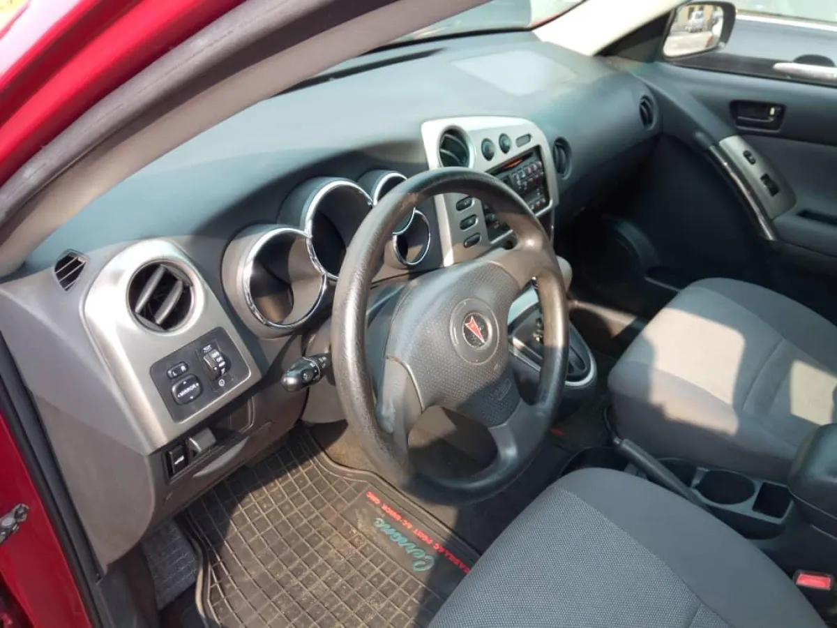 Clean pontiac vibe 2005 - Image 5