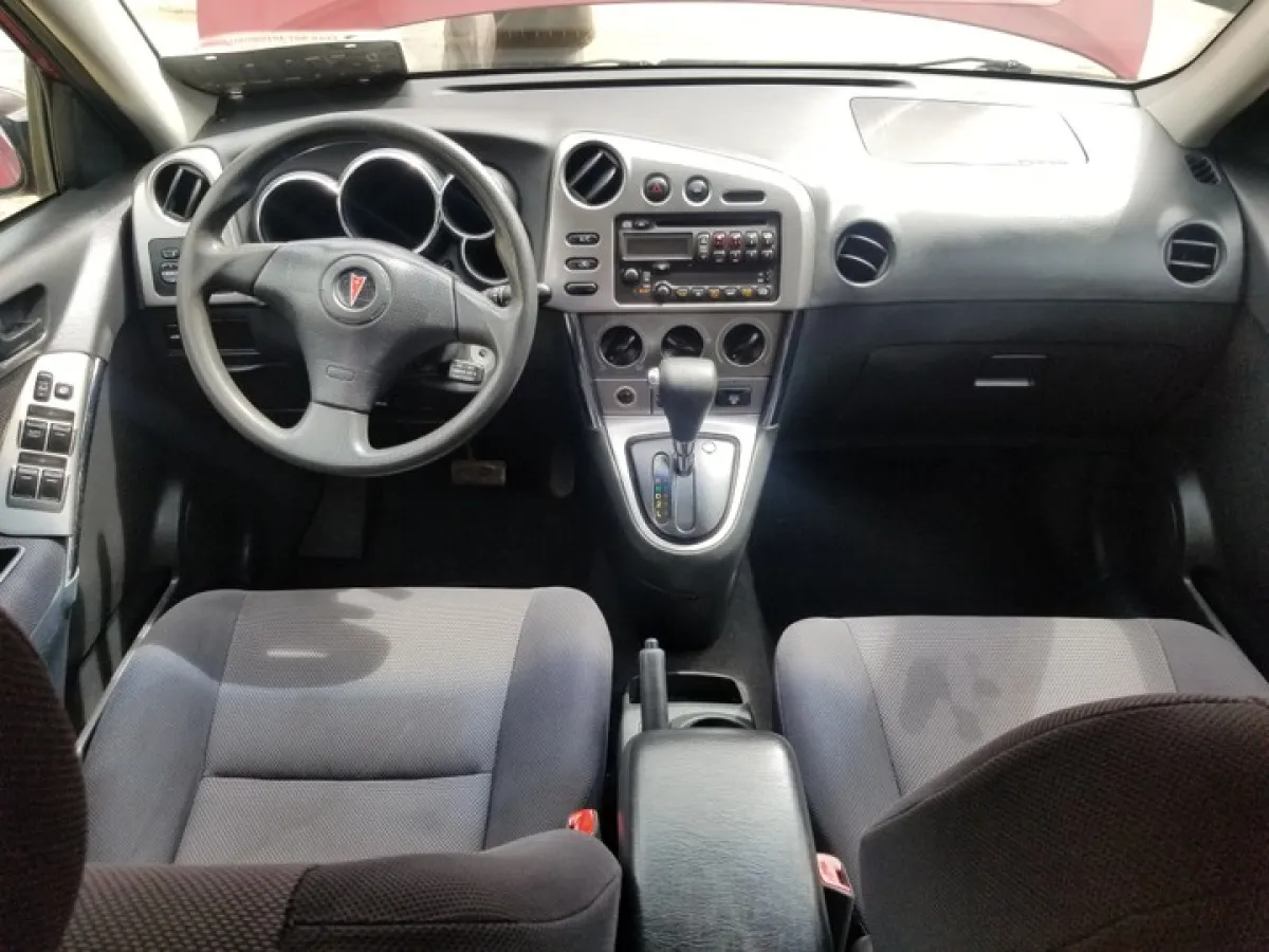 Clean pontiac vibe 2005 - Image 7