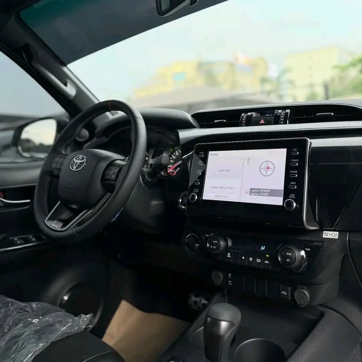 TOYOTA HILUX GR SPORT V6 - Image 3